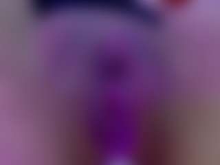 Live cam show with marianahott4 - Amateur Brown Hair on Camsoda