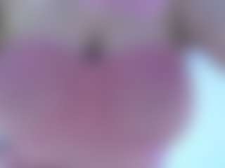 Live cam show with marianahott4 - Oil on Sweet Sext