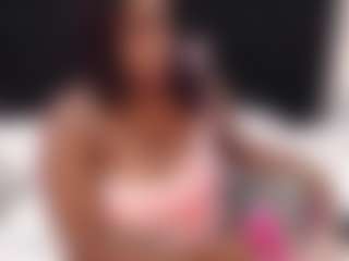 Live cam show with Alhanamiller - Ride on madthumbs