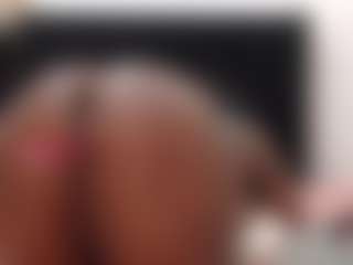 Live cam show with Alhanamiller - Big Ass on StripNow