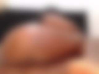 Live cam show with Alhanamiller - Ebony Anal on CamClone
