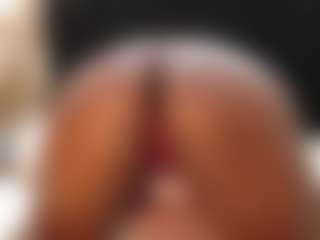 Live cam show with Alhanamiller - Ride on fapnchat