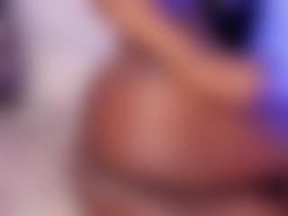 Alhanamiller's Live Sex Cam Show