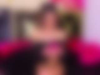 Live cam show with Aliceone - White on Camsoda | colombia