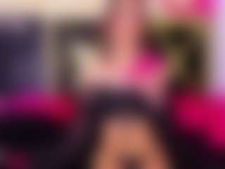 Live cam show with Aliceone - Average on CamClone