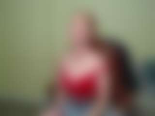 BreeTerner MILF webcam performer live streaming