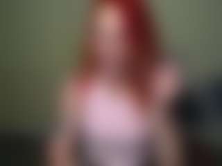BreeTerner MILF webcam performer live streaming