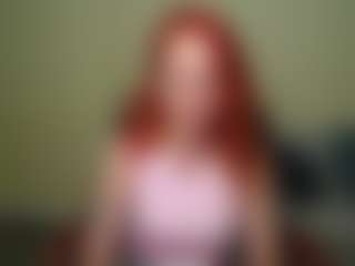 Live cam show with BreeTerner - Red Hair MILF on Camiplay Live