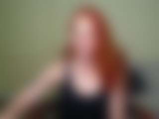 BreeTerner MILF webcam performer live streaming