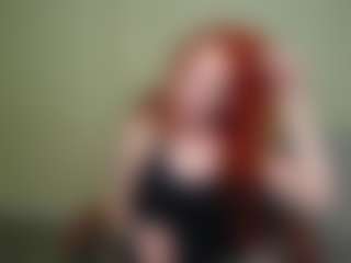 BreeTerner MILF webcam performer live streaming
