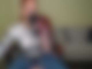 BreeTerner MILF webcam performer live streaming