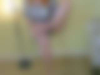 BreeTerner MILF webcam performer live streaming