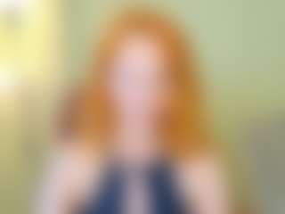 Live cam show with BreeTerner - Red Hair Middle Aged on Chatstar