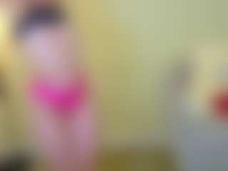 Live cam show with BreeTerner - Mature on CamClone