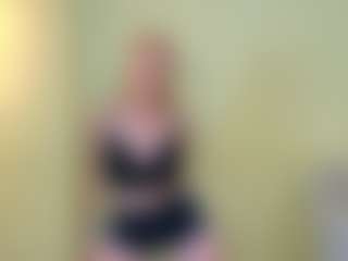 Live cam show with BreeTerner - Green Eyes on camwithhim.com