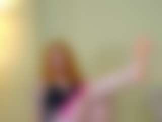 Live cam show with BreeTerner - HD on intimatelivegirls.com