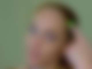 Live cam show with BreeTerner - Camel Toe on Camsoda