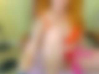 Live cam show with BreeTerner - Skinny White on Camsoda