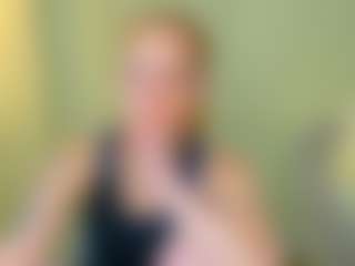 Live cam show with BreeTerner - Skinny MILF on Adult Interactions