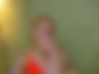 Live cam show with BreeTerner - Skinny MILF on Camsoda