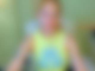Live cam show with BreeTerner - Green Eyes on CamClone