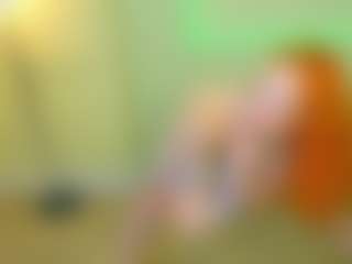 Spettacolo in cam dal vivo con BreeTerner - Red Hair Middle Aged su Camsoda