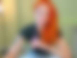 Live cam show with BreeTerner - Skinny on StripNow