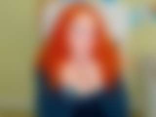 Live cam show with BreeTerner - Tease Red Hair on TottyGirls