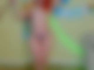 Live cam show with BreeTerner - Tease MILF on SmokeAndPoke