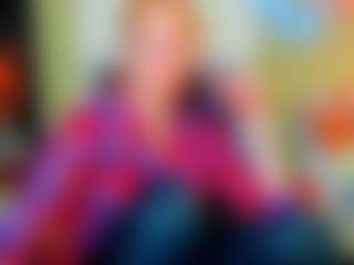 Live cam show with BreeTerner - Thin on Soda Cam
