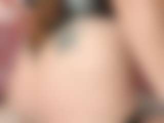 Live cam show with JEYVAZQUEZ - Oil on Camsoda.co