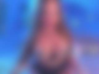 SueWannaPlay's Live Sex Cam Show