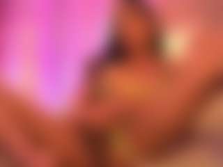 Chloe-Cherry21's Live Sex Cam Show