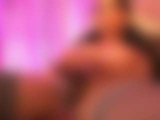 Chloe-Cherry21's Live Sex Cam Show