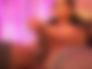 Chloe-Cherry21's Live Sex Cam Show