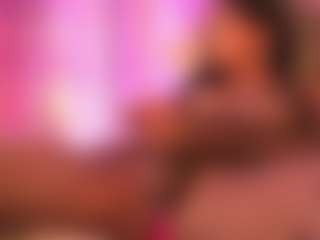 Chloe-Cherry21's Live Sex Cam Show