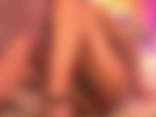 Chloe-Cherry21's Live Sex Cam Show