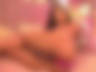 Chloe-Cherry21's Live Sex Cam Show