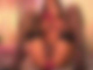 Chloe-Cherry21's Live Sex Cam Show
