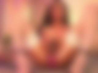 Chloe-Cherry21's Live Sex Cam Show
