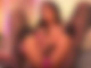 Chloe-Cherry21's Live Sex Cam Show