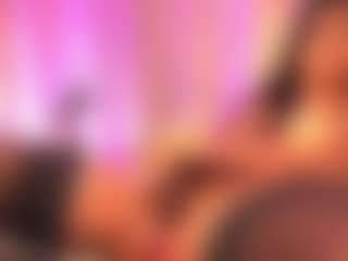 Live cam show with Chloe-Cherry21 - Brown Hair on Camsoda