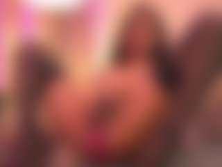 Chloe-Cherry21's Live Sex Cam Show