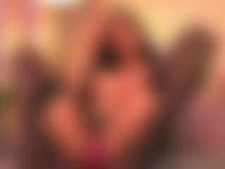 Chloe-Cherry21's Live Sex Cam Show