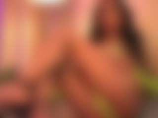 Live cam show with Chloe-Cherry21 - Spank on Camsoda