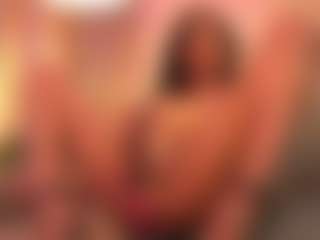 Chloe-Cherry21's Live Sex Cam Show