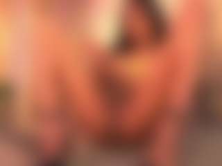 Live cam show with Chloe-Cherry21 - Average on Gym Cam Girls