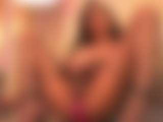 Chloe-Cherry21's Live Sex Cam Show