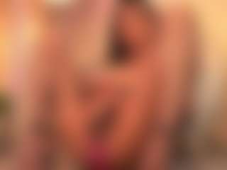 Chloe-Cherry21's Live Sex Cam Show