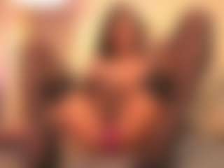Live cam show with Chloe-Cherry21 - Black Hair on Camsoda